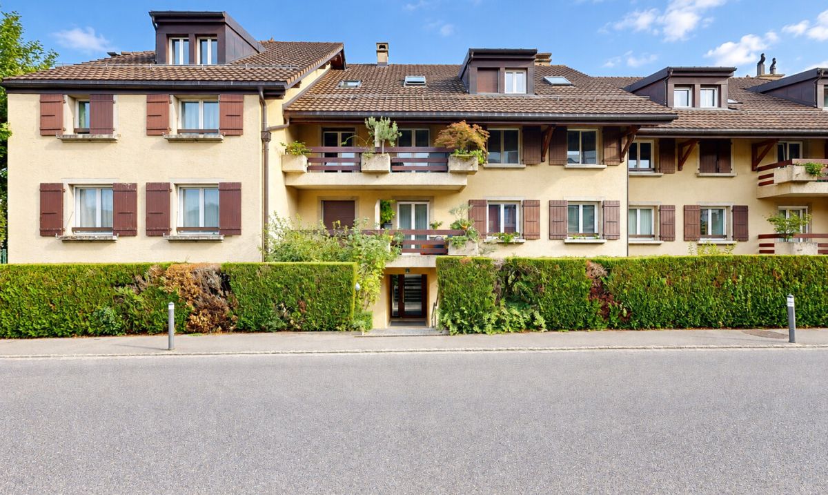 Duplex in à Eysins - 0