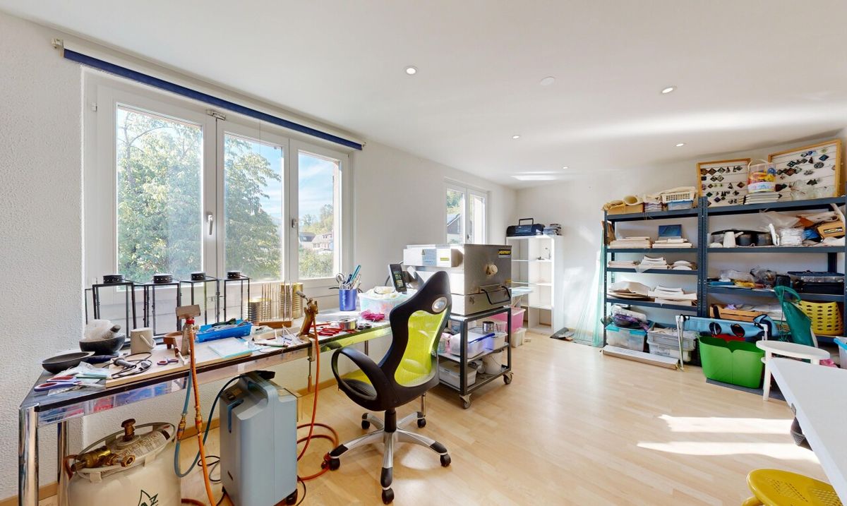 5.5-Zimmer-Reiheneckhaus mit grosszügigem Garten und Weitblick - 8
