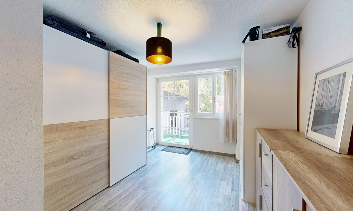 Charmante 4.5-Zimmer-Erdgeschosswohnung mit historischem Kachelofen - 8