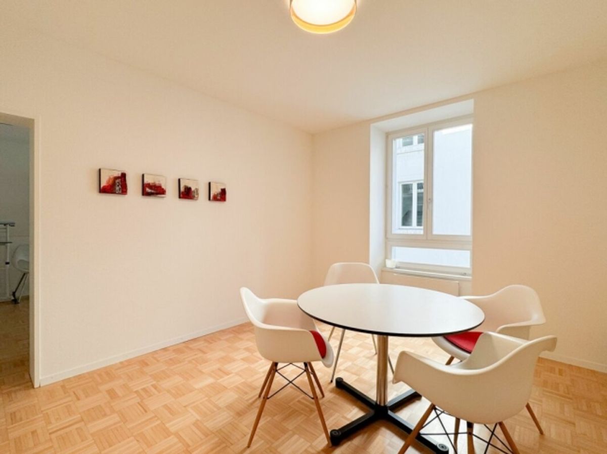 Zentrale Büroräumlichkeit im Herzen der Luzerner Neustadt - 6