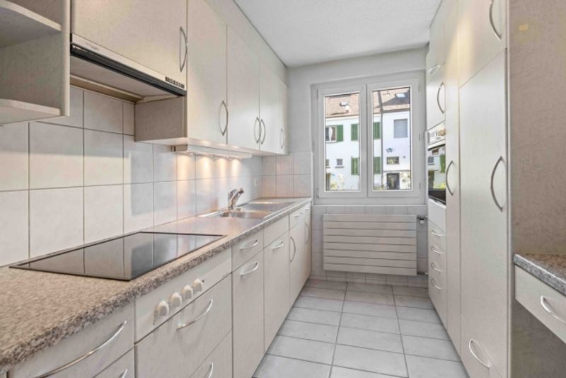 Familienfreundliches Reihenmittelhaus an Privatstrasse (Wohnstrasse) - 6
