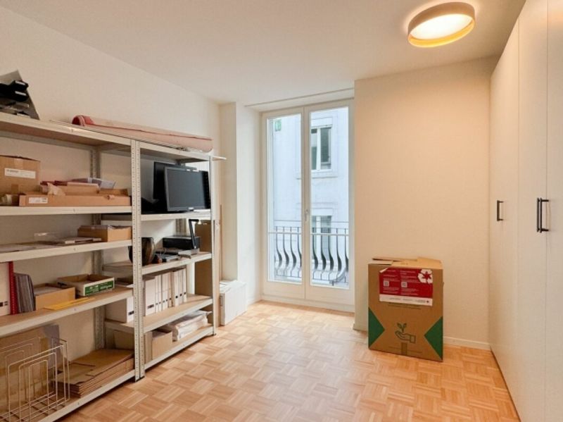 Zentrale Büroräumlichkeit im Herzen der Luzerner Neustadt - 4