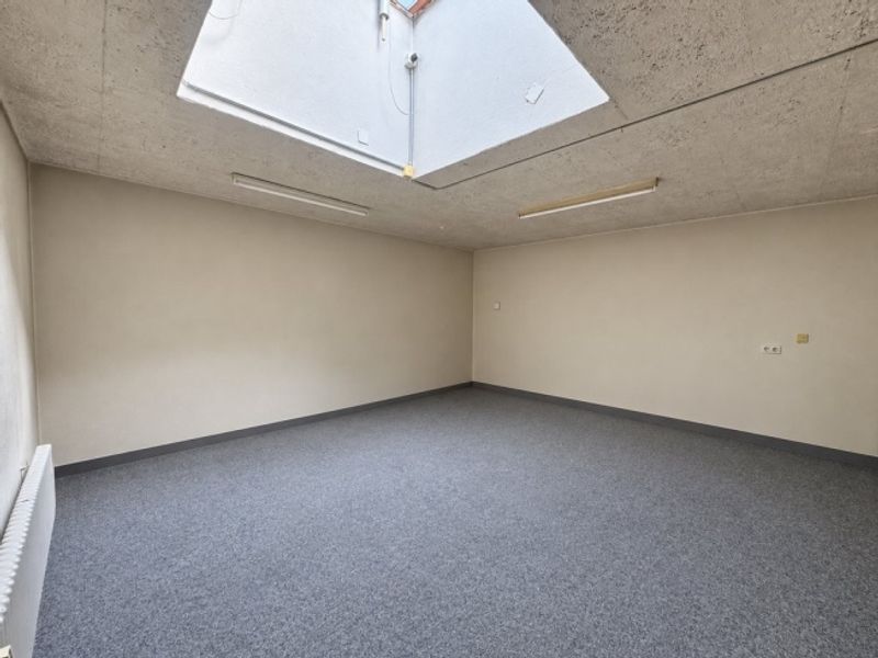 Grosszügiger Raum für Ideen in Stadtnähe - 4