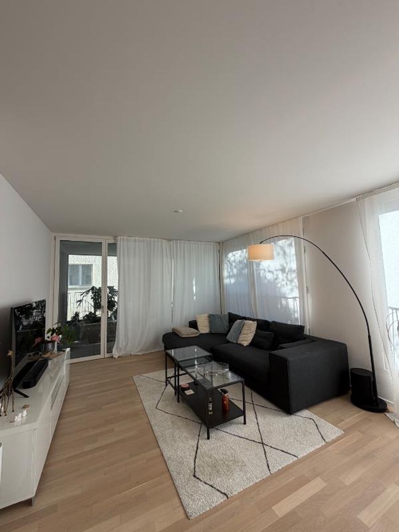 3.5 Zimmer Wohnung - 4