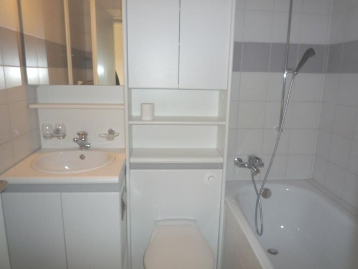 Stadtnahe 2.5-ZW à 43 m2 im 3. OG mit Balkon - 2