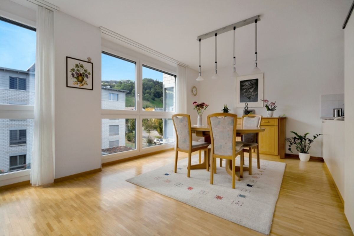 4.5- Zimmer Wohnung mit guten Anbindungen in die Stadt Bern - 1