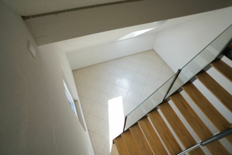 Moderne 3.5-Zimmerwohnung an sehr zentraler und schöner Lage - 3