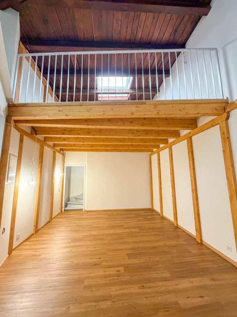Charmanter Gewerberaum im Hinterhaus mit Galerie im Kleinbasel- frisch renoviert - 2
