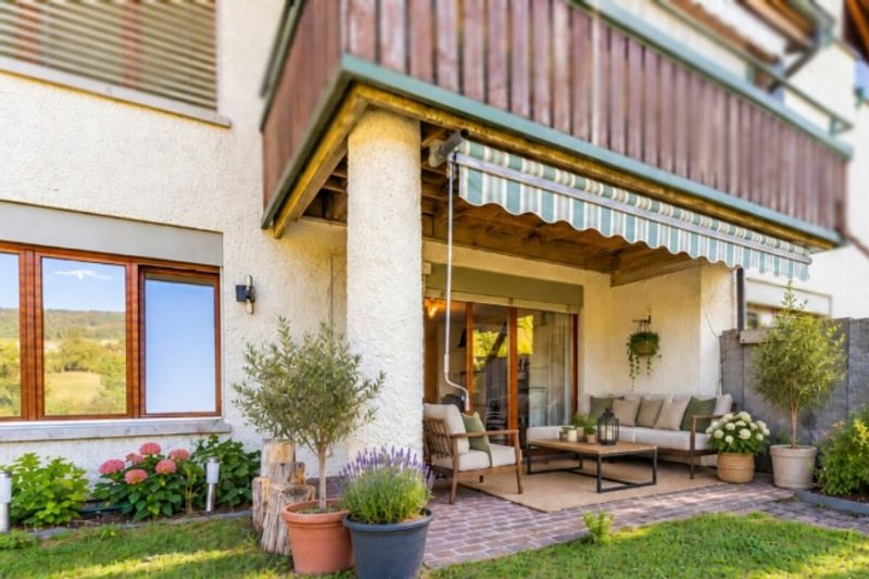 4.5-Zimmer-Gartenwohnung mit Weitsicht ins Grüne - 13