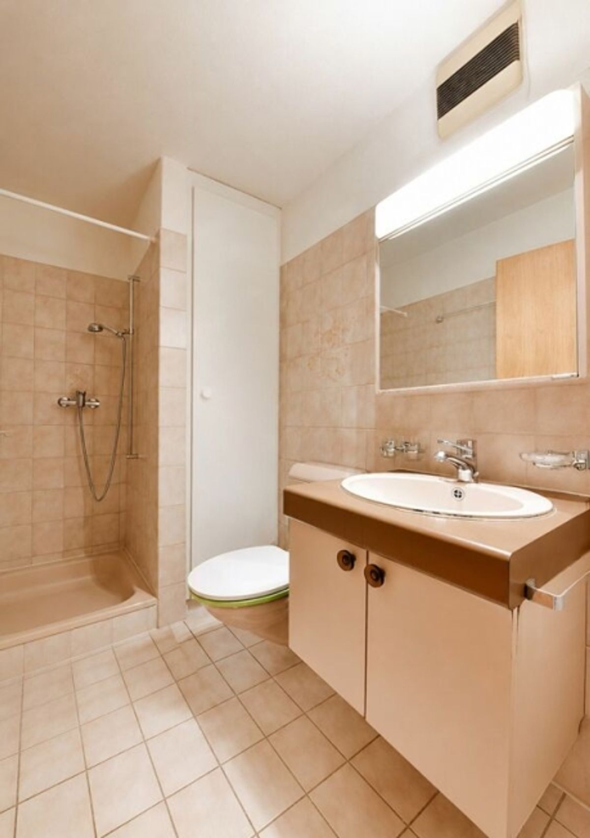 3.5-Zimmer Etagenwohnung an citynaher Wohnlage - 9