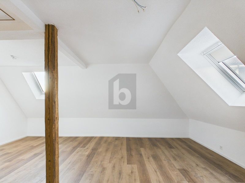 HOCHWERTIG UND KOMPLETT RENOVIERT - 5