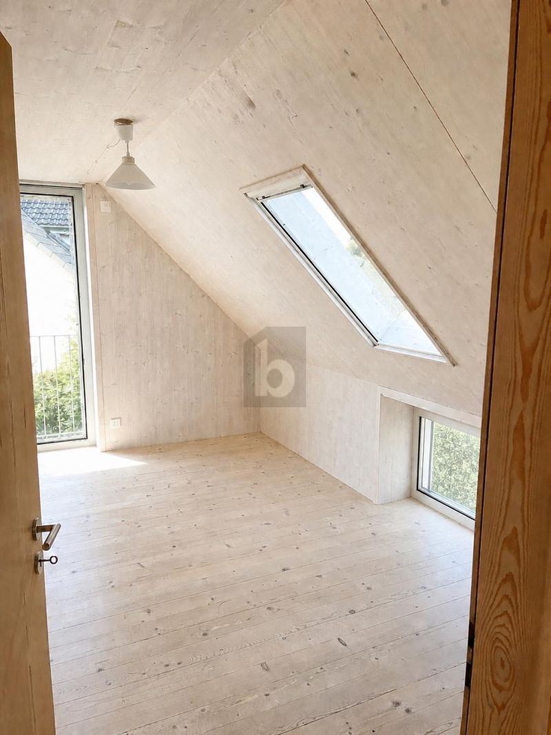 HOCHWERTIG MIT PERGOLA ZUM VERLIEBEN! - 4