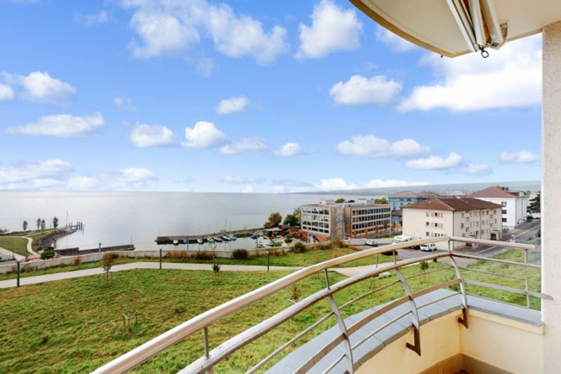 Vue sur le lac de Neuchâtel ! - 13