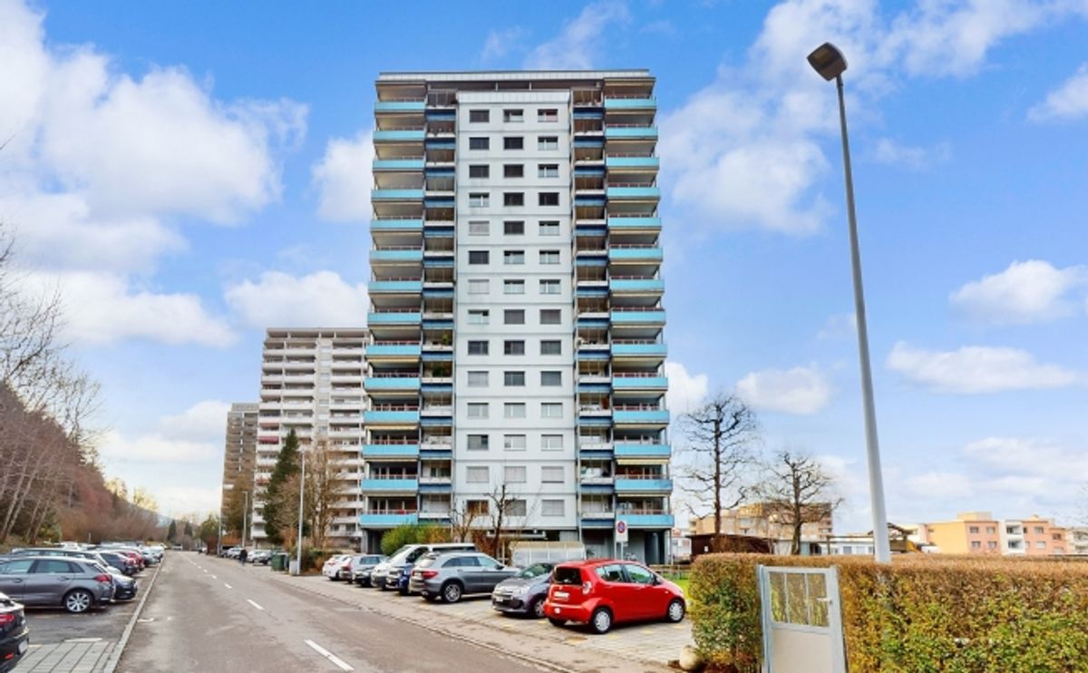 BEFRISTET bis 31.03.2027 - 4.5 Zimmer-Wohnung mit grossartiger Weitsicht - 0