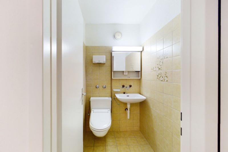 BEFRISTET bis 31.03.2027 - 4.5 Zimmer-Wohnung mit grossartiger Weitsicht - 9