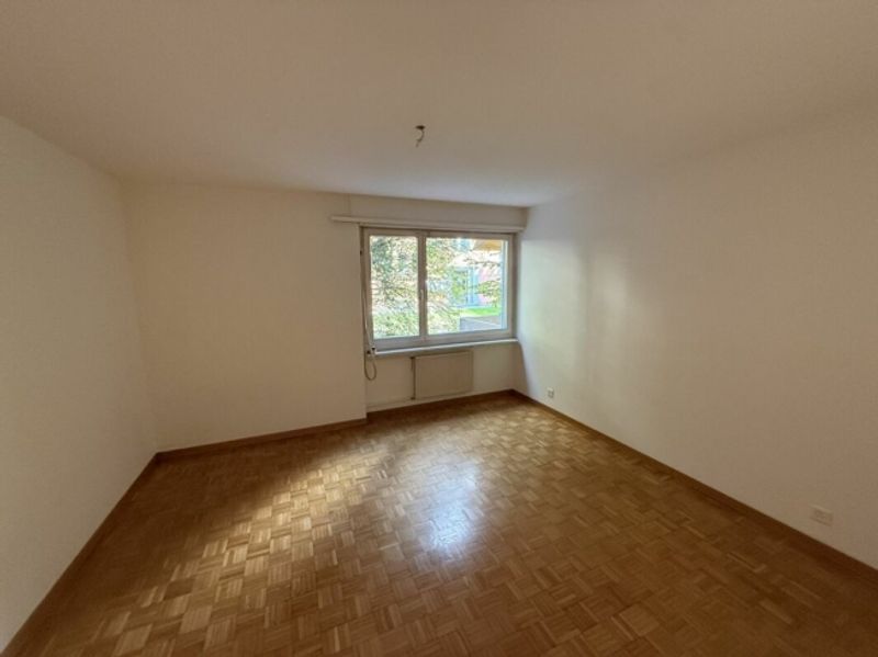 Helle 2-Zimmer-Wohnung mit Balkon - 1