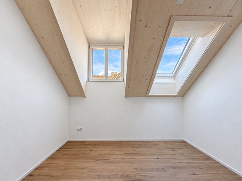 GROSSZÜGIGE MAISONETTE MIT DACHCHARME IM ERSTBEZUG - 4