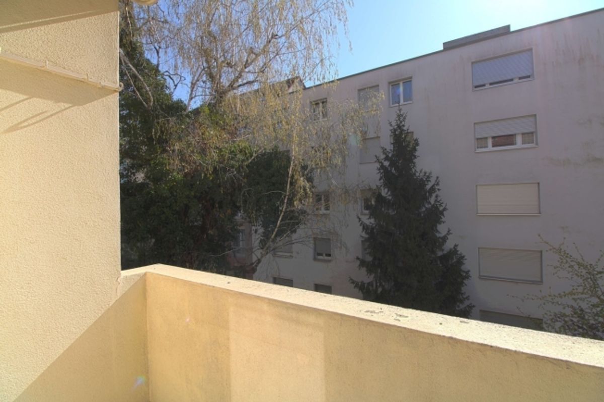Furnished room in modernised apartment in a top location - 8