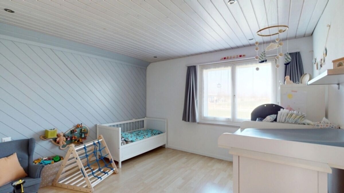 Grosszügig, 6.5 Zimmer, Top-Aussicht, perfekte Lage und 3 Balkone - 9