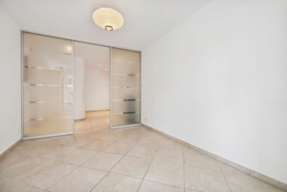 Attraktive 4.5-Zimmer-Erdgeschosswohnung mit viel Tageslicht - 6
