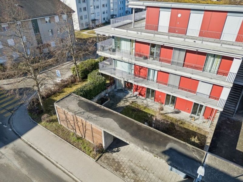 Attraktive 4.5-Zimmer-Erdgeschosswohnung mit viel Tageslicht - 10