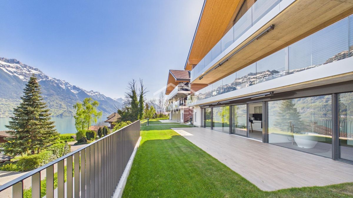 50 m² Sonnenterrasse mit Seesicht - modernes Wohnen am Brienzersee! - 2