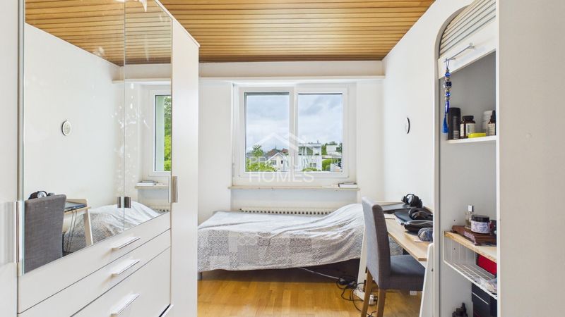Traumhaftes Familienhaus mit Cheminée und sonnenverwöhntem Garten - 8
