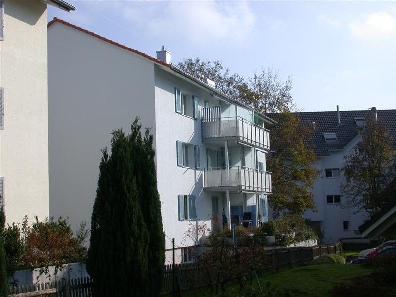 Helle 4-Zimmer-Wohnung im Erdgeschoss in Steinhausen - 2