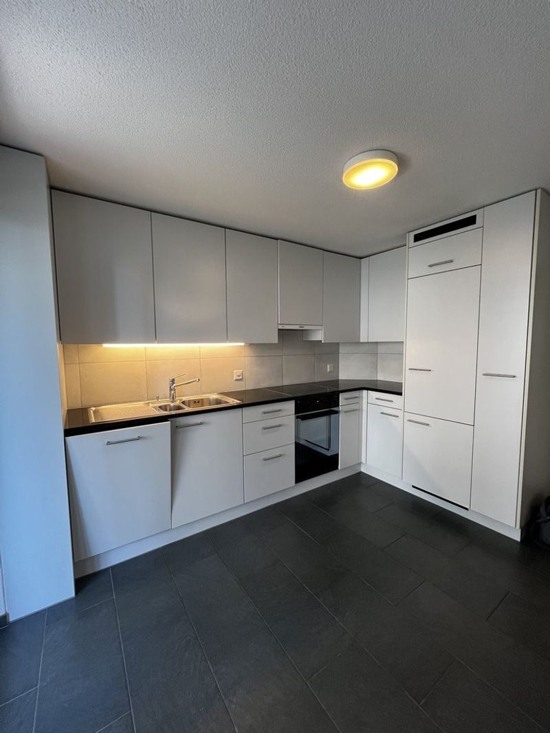 Helle 4-Zimmer-Wohnung im Erdgeschoss in Steinhausen - 3