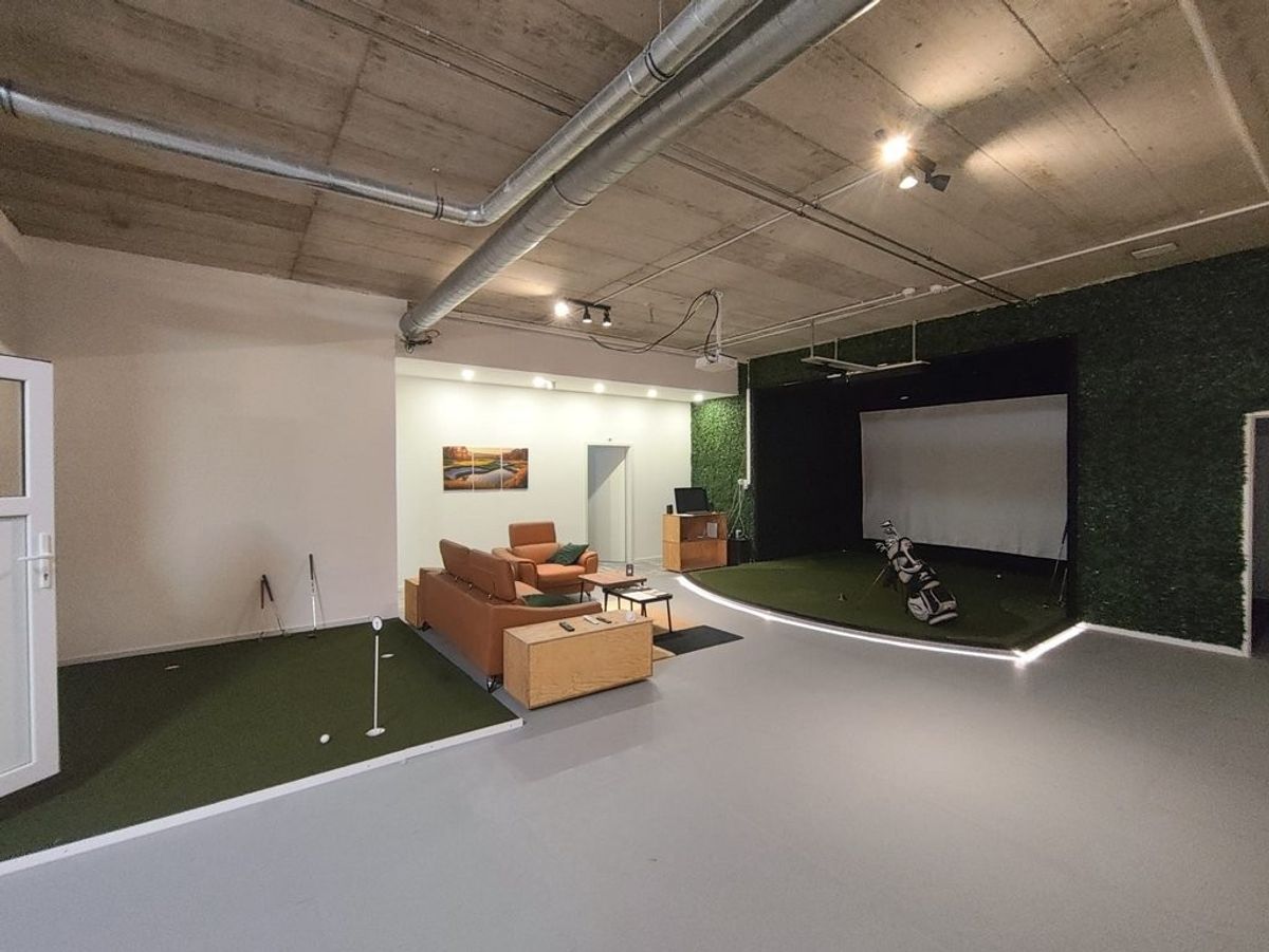À LOUER BUREAUX DE 187 m2 ENV. À ETOY - 6