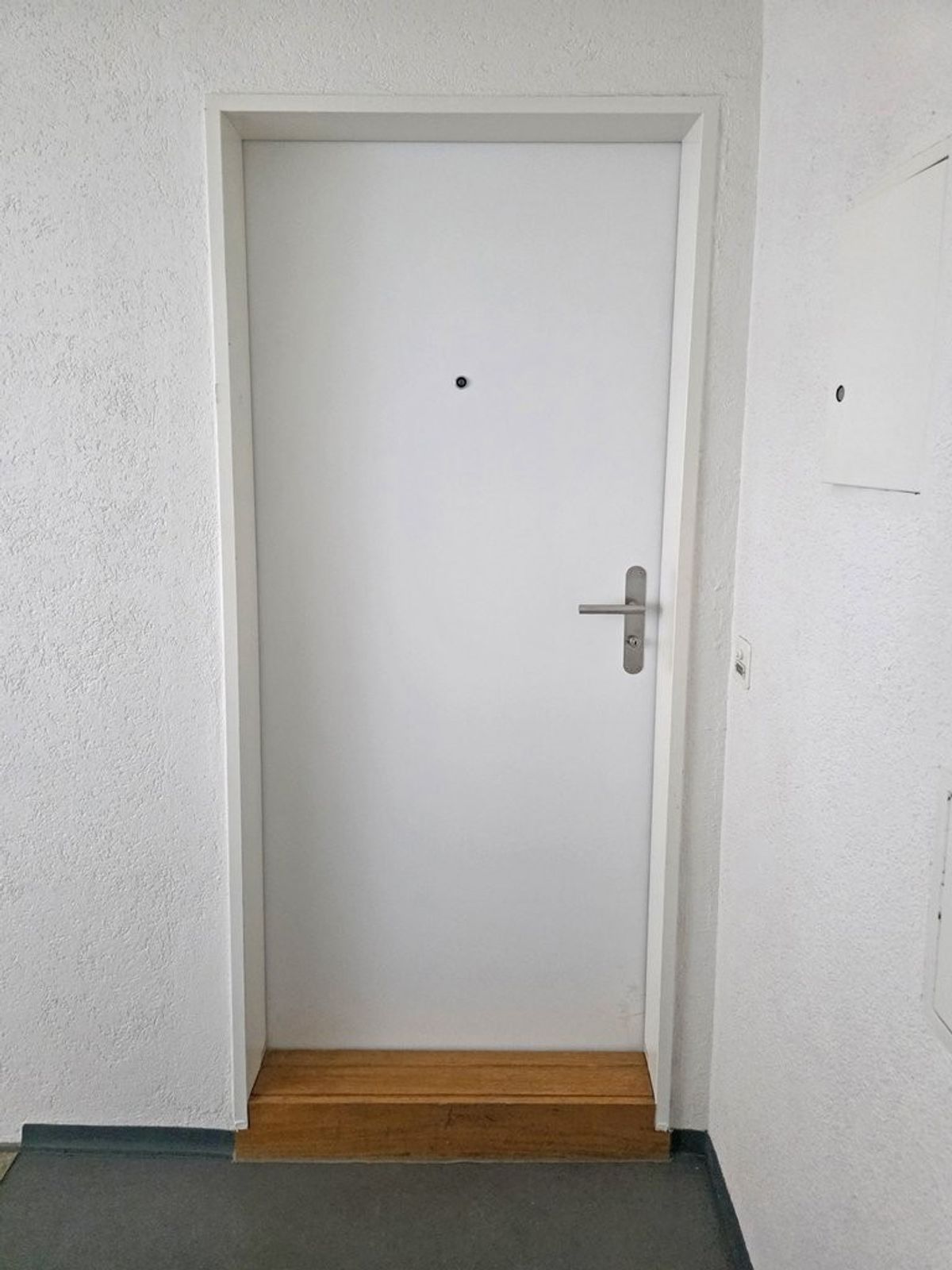 Moderne Dachwohnung mit Galerie im Zürcher Seefeld - 12