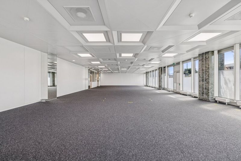 Surface commerciale de 450 m2 au coeur du World Trade Center II - 4