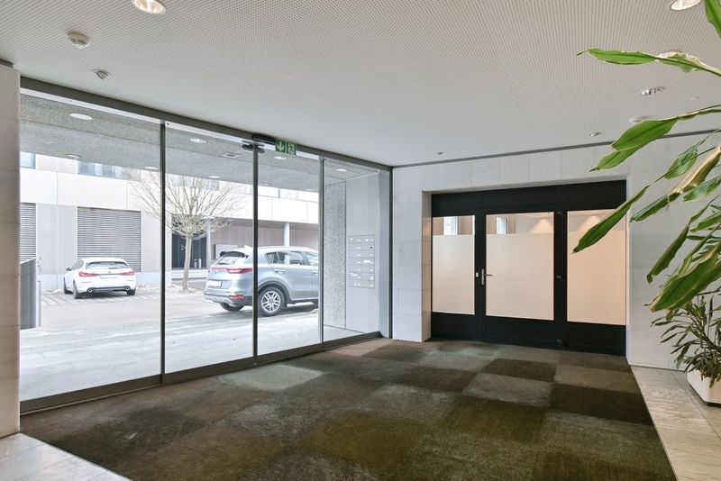 130 m2 - 1'100 m2 - Büroräumlichkeiten im Industriegebiet Täfern - 2