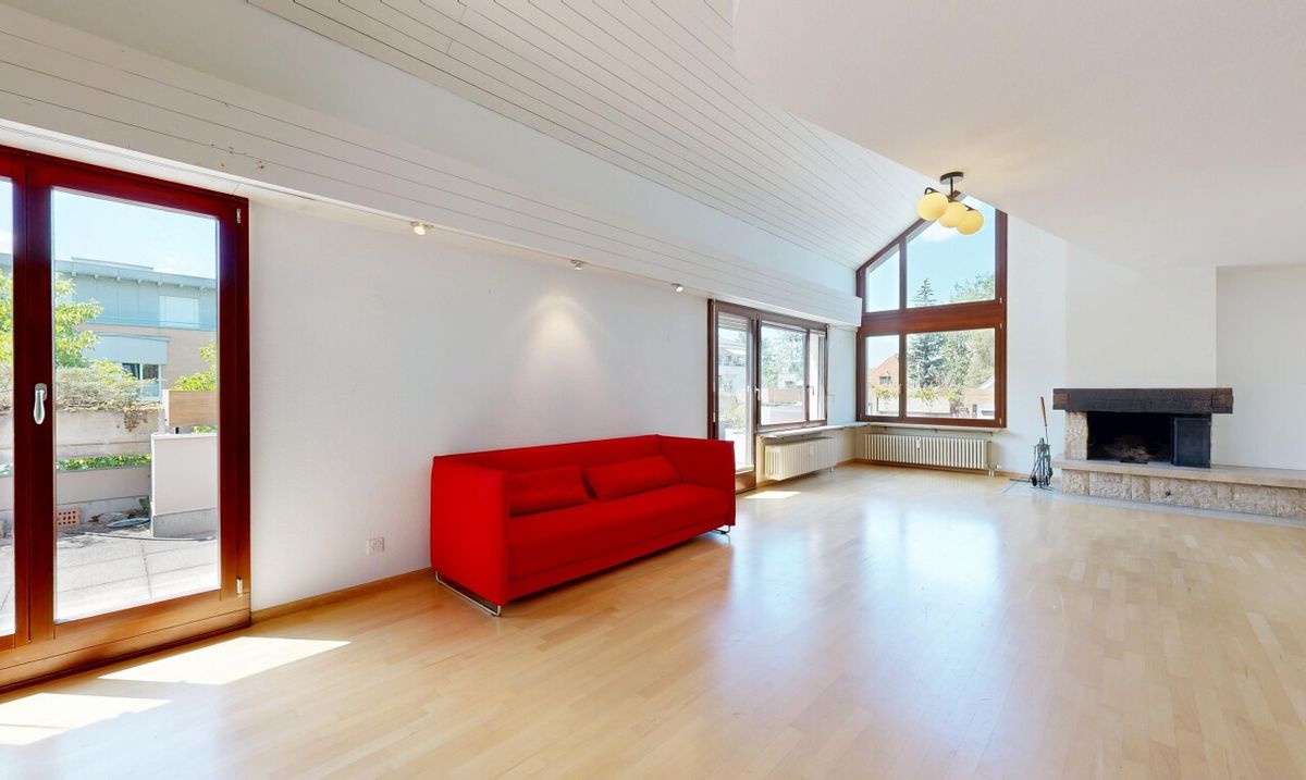 Grosszügige Attika Maisonette mit umlaufender Terrasse in Riehen - 3