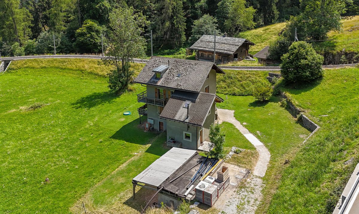 Maison plurifamiliale in à Salvan - 11