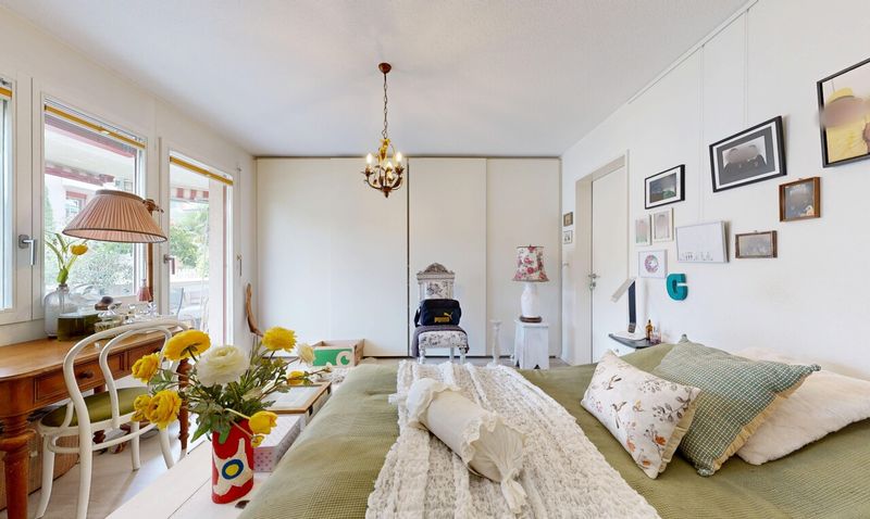 Helle 4.5-Zimmer-Wohnung mit 105 m², Cheminée, 2 Balkonen & Garage - 10