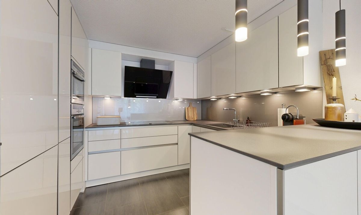 Grosszügiges 5.5 Zimmer-Reihenhaus mit viel Platz in Birrhard - 3