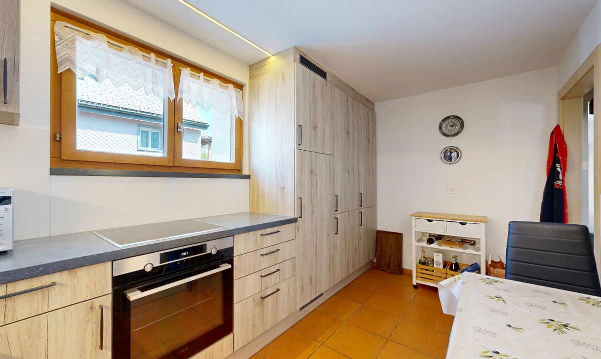 Gepflegte 5-Zimmer-Doppelhaushälfte in Ziegelbrücke - 9