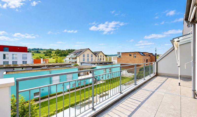 Attika-Maisonette-Wohnung in Bonstetten - 1