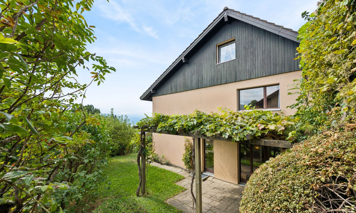 Einfamilienhaus in Belmont-sur-Lausanne – Seeblick und Südosteausricht - 4