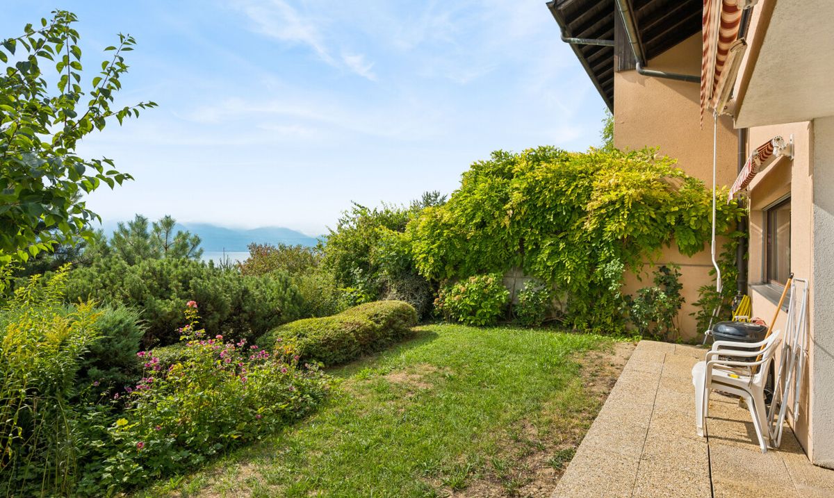 Einfamilienhaus in Belmont-sur-Lausanne – Seeblick und Südosteausricht - 9
