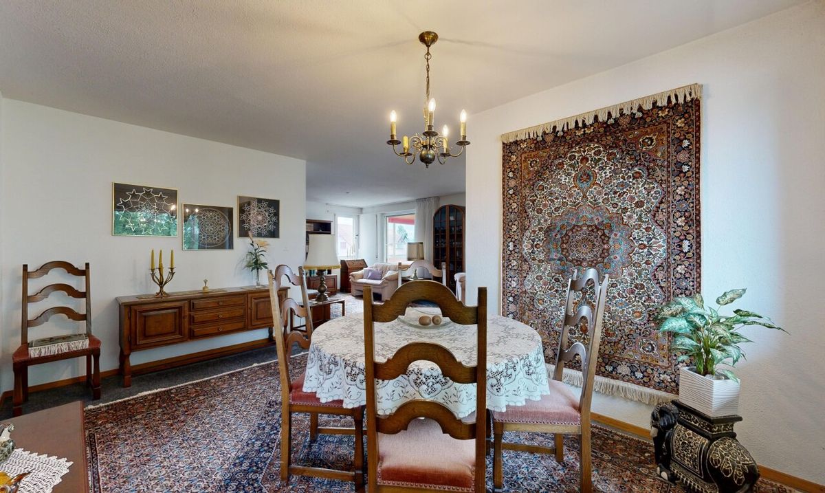 4.5-Zimmer-Wohnung mit Aussicht ins Grüne - 4