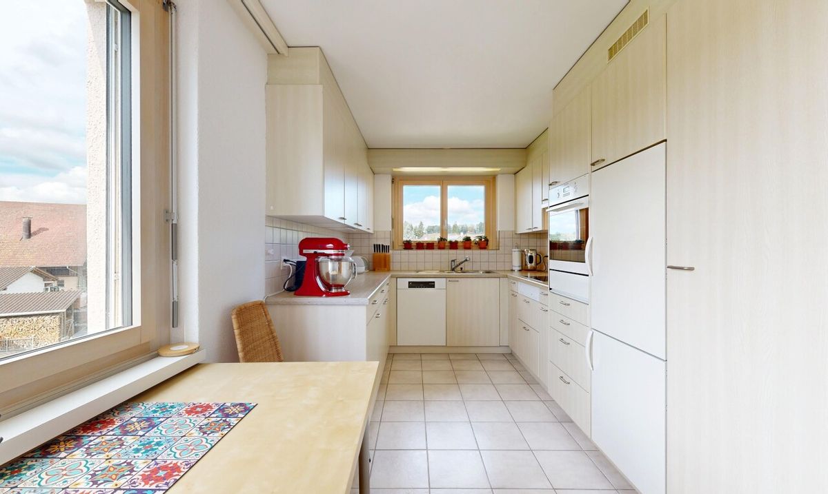Schöne 6,5-Zimmer-Maisonette-Dachwohnung mit Terrassen und Aussicht - 3