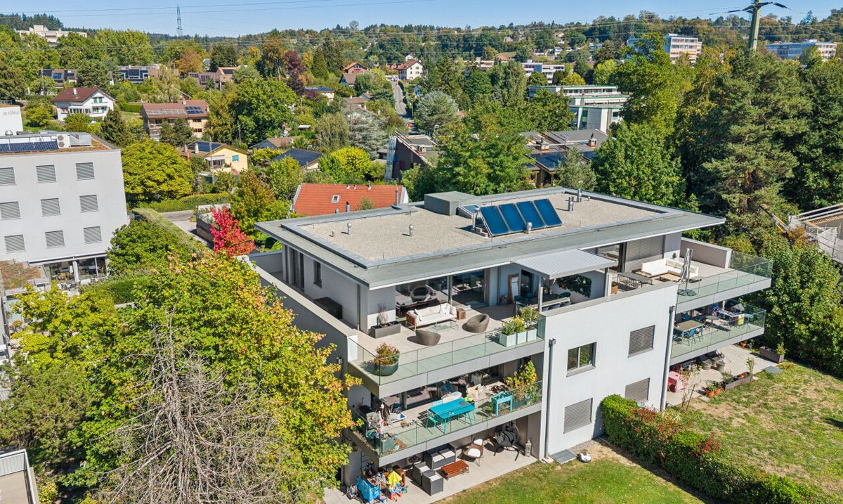3,5-Zimmer-Wohnung mit Seeblick – 80 m² – Südausrichtung, 3. Stock - 0