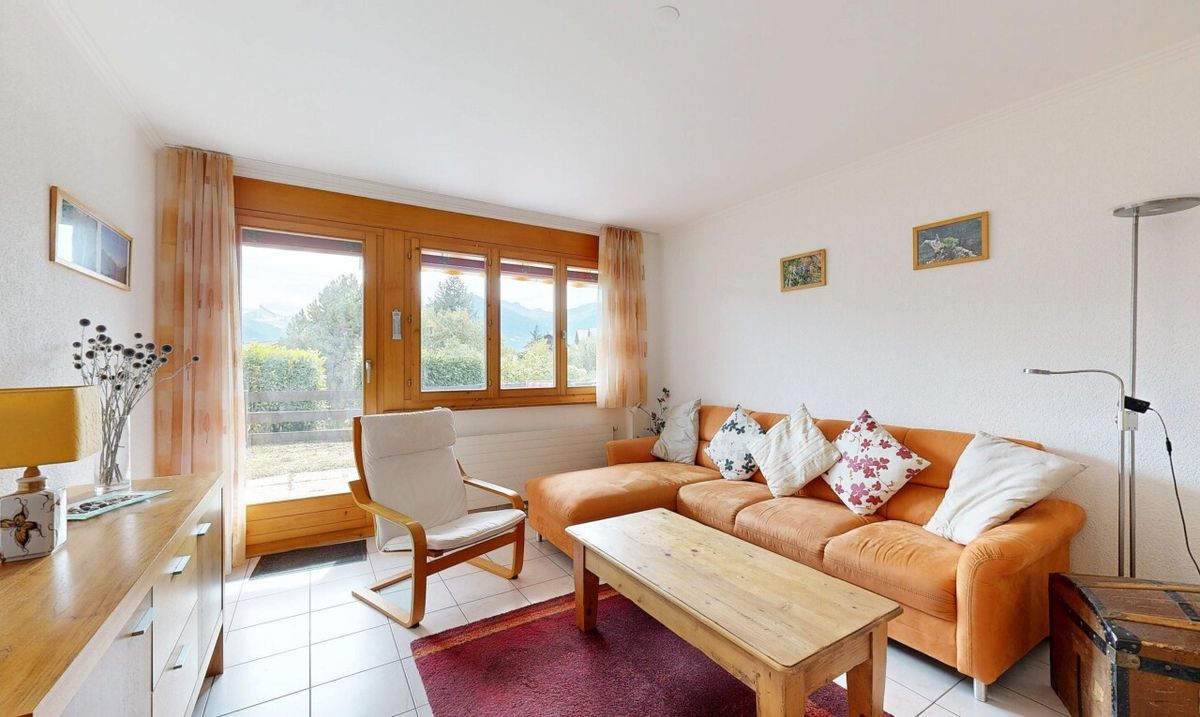 Wunderschöne 3.5-Zimmer-Gartenwohnung nahe Crans-Montana - 3