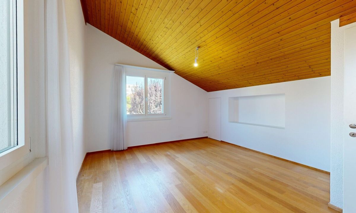 Modernisiertes 5½-Zimmer-Haus mit Erdsonde und grossem Garten - 6