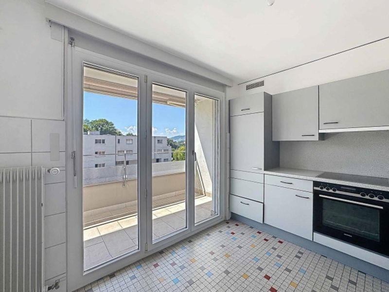 Helle 3,5 Zimmer mit je je 77,5 m² + großer Balkon 17,5 m² - 5