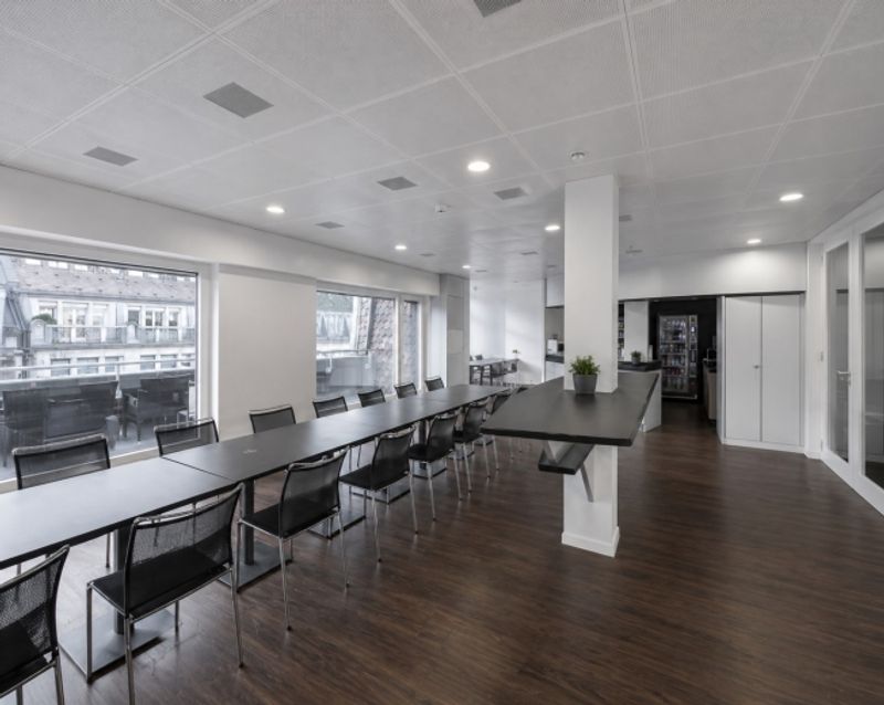 Bureaux dexception idéalement situés à Lausanne (1003), à louer jusquau 30.09.2028 - 3