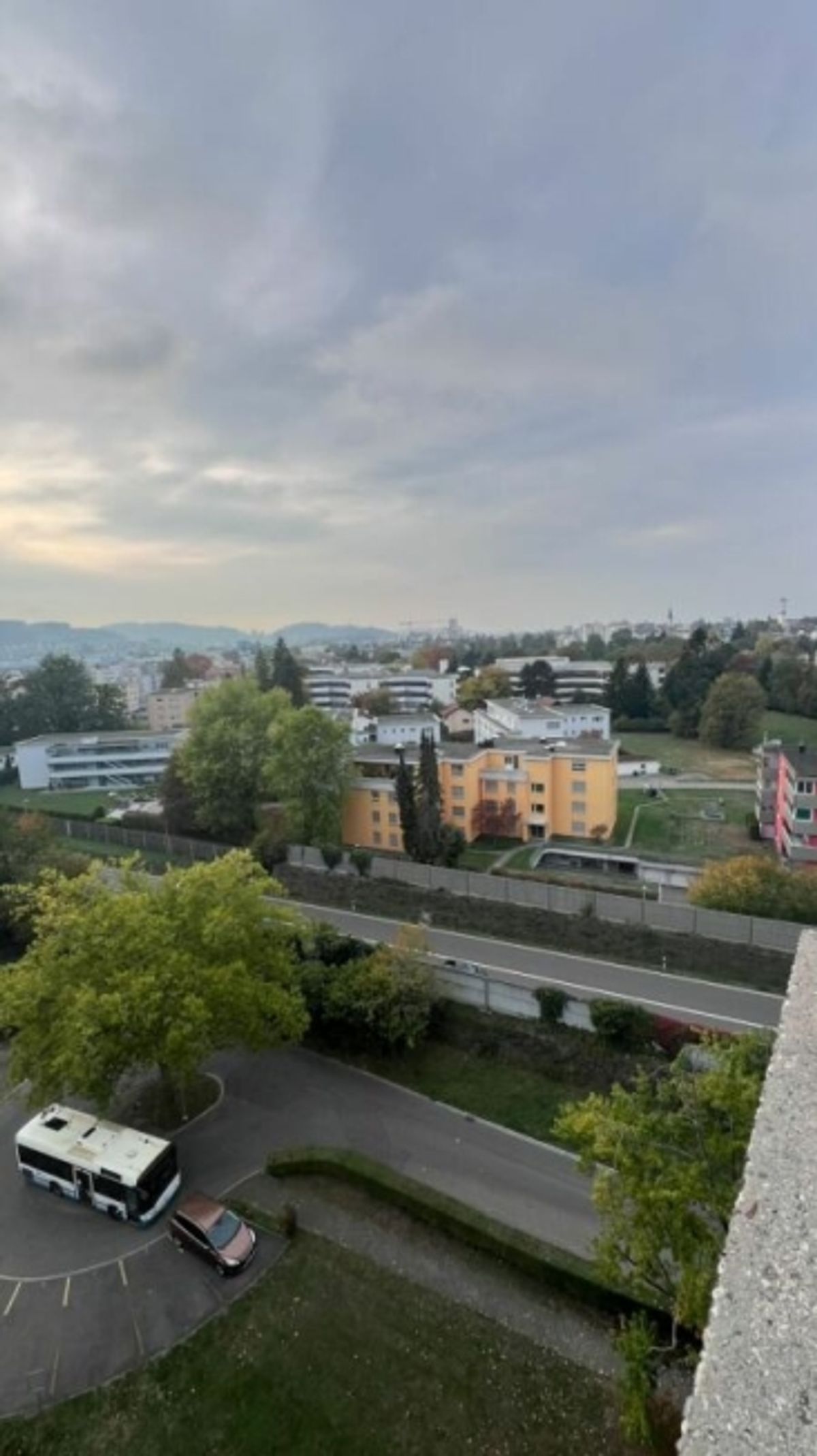 schöne helle 2 1/2 Zimmer Wohnung - 9