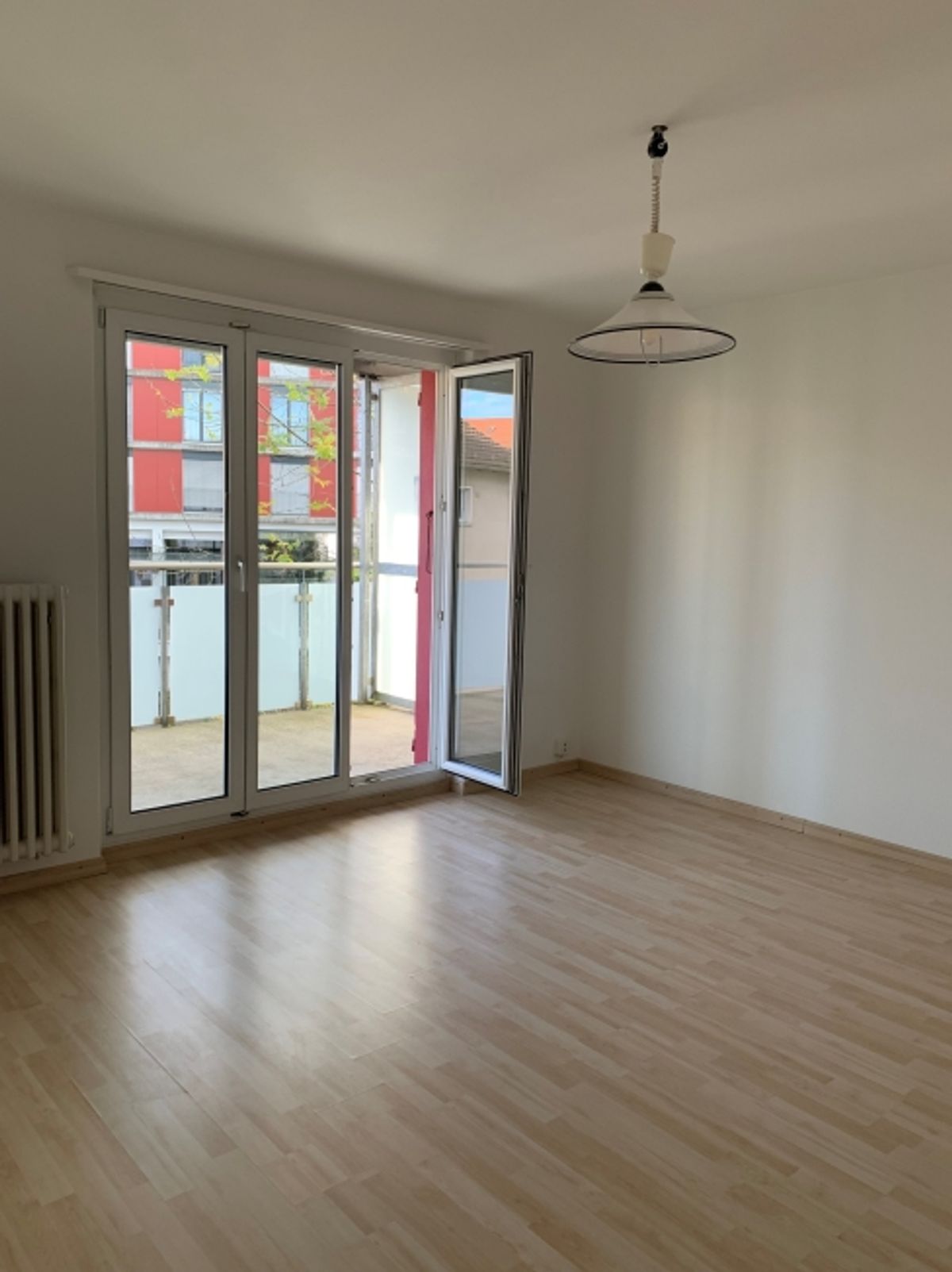 Geniale 2.5 Zimmerwohnung an sehr zentraler Lage - 2